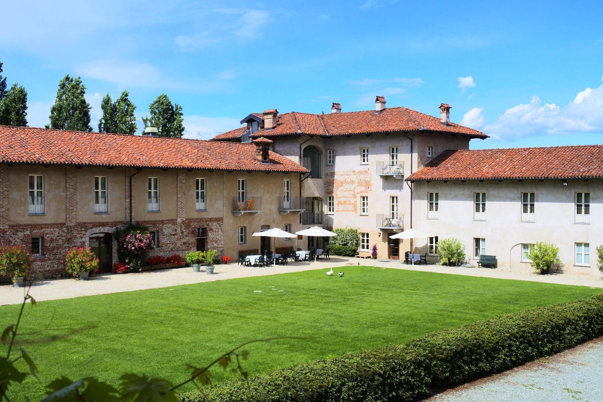 סאלוצו Hotel Antico Podere Propano מראה חיצוני תמונה
