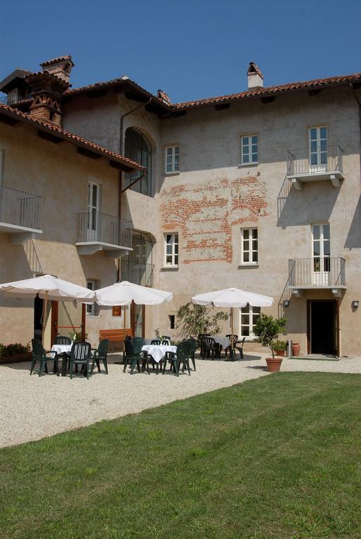 סאלוצו Hotel Antico Podere Propano מראה חיצוני תמונה